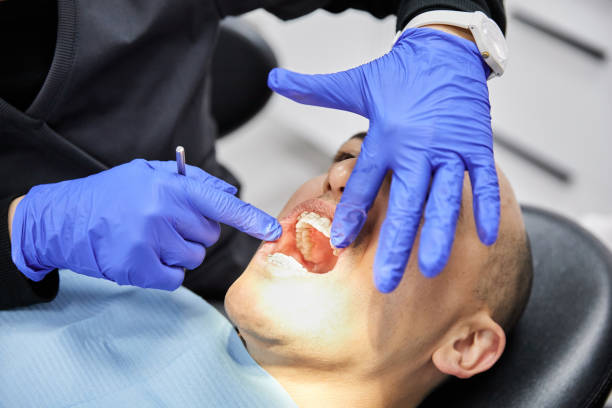 Best Emergency Care for Gum Disease in Lakes West, CT